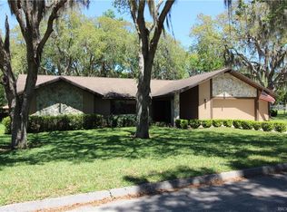 6186 W Woodside Cir, Crystal River, FL 34429