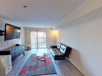 161 Blue Heron Dr, Secaucus, NJ, 07094