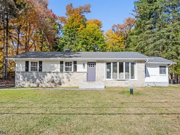 75 Grove St, West Milford Twp., NJ 07438