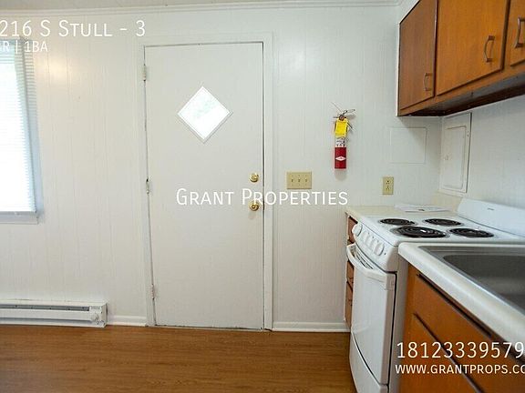 3rd image of 1216 S Stull Ave