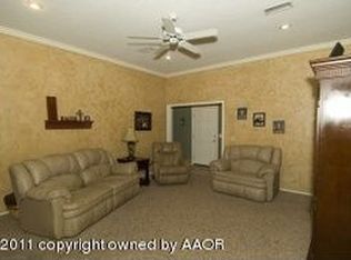 6818 Michelle Dr, Amarillo, TX 79109