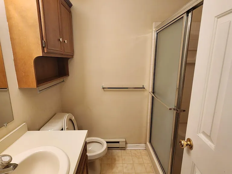 950 Cold Spring Rd #5 — Photo 11
