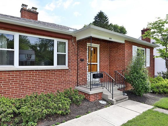 4th image of 400 Canyon Dr S
