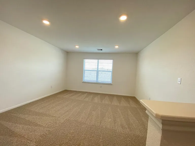 241 Saide St — Photo 16