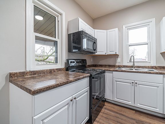 2nd image of 166 S Highland Ave