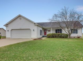 10285 Lee Rd, Grass Lake, MI 49240