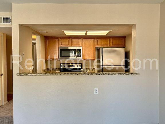 4th image of 14912-6 Avenida Venusto