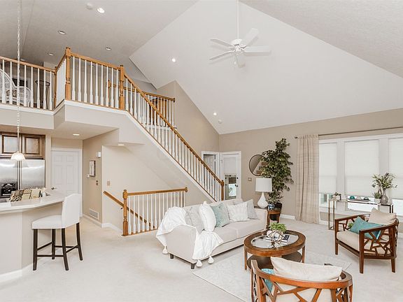 4th image of 8122 Snead Way