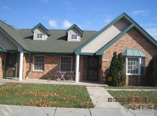 9520 Delmar St, Detroit, MI 48211