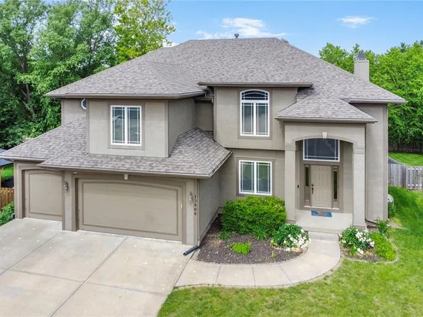 13808 Richards St, Overland Park, KS 66221