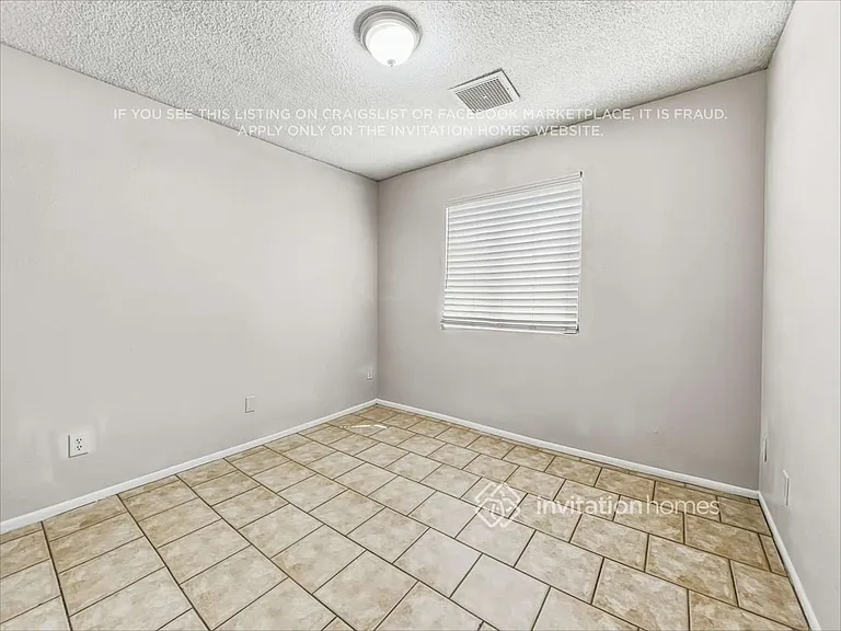 5630 W Hubbell St — Photo 15