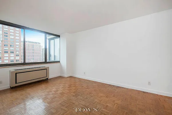 Sold by Town Residential | media 14