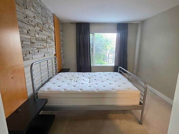3rd image of 5740 Toronto Rd #112