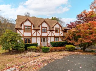 10 Sleepy Hollow Rd, New Fairfield, CT 06812