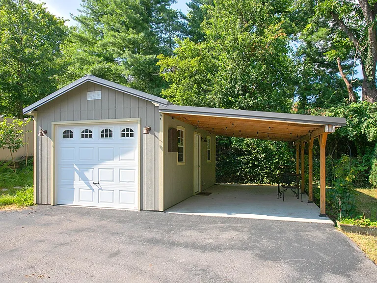 1005 Malquin Dr — Photo 20