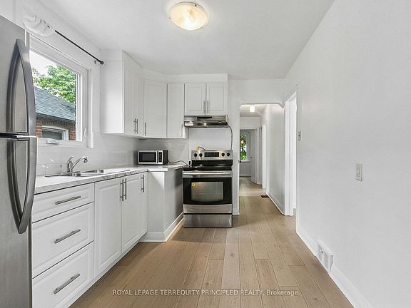 2nd image of 104 Galbraith Ave