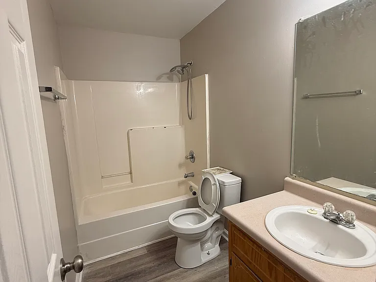 1048 Shadow Ridge Ave — Photo 6