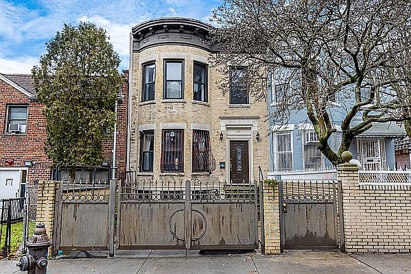 1st image of 332 Lefferts Ave
