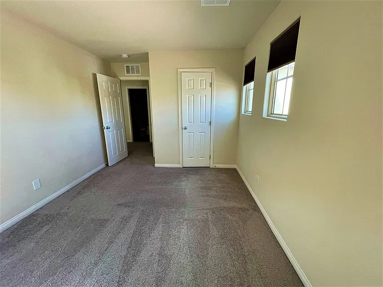 7063 Claythorn Rd — Photo 24