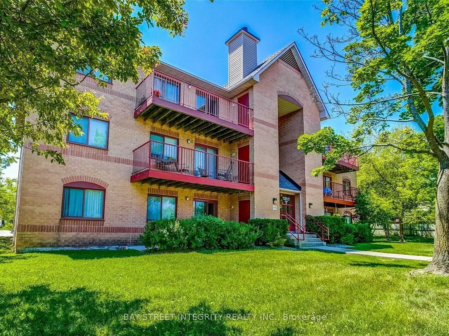 2 bed, $2,650 — Photo 1