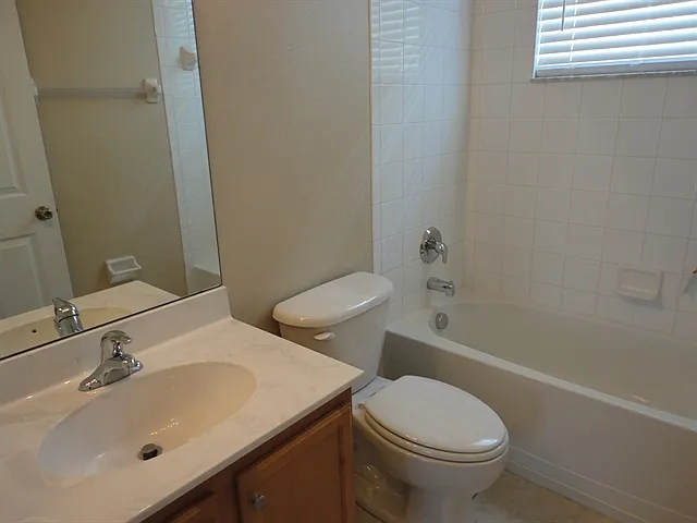 15535 Telford Spring Dr — Photo 7