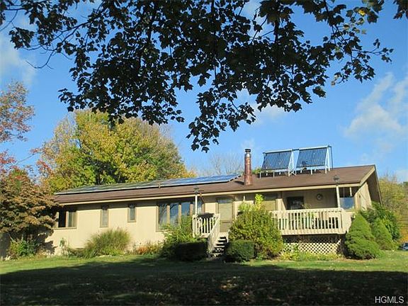 3rd image of 189 Guymard Tpke