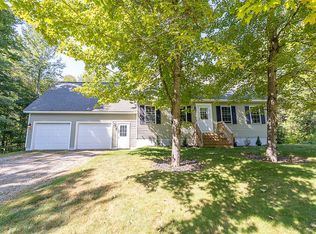 570 Eight Rod Rd, Augusta, ME 04330