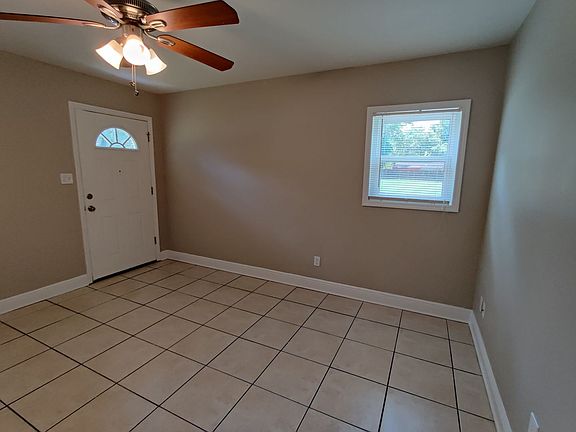 4th image of 2998 Mise Ln