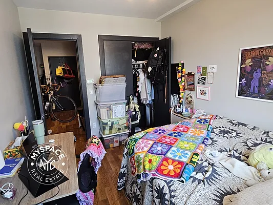 Rented by MySpaceNYC | media 31