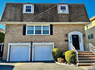 341 6th St, Saddle Brook, NJ 07663