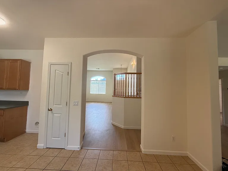 9633 McKenna Dr — Photo 17