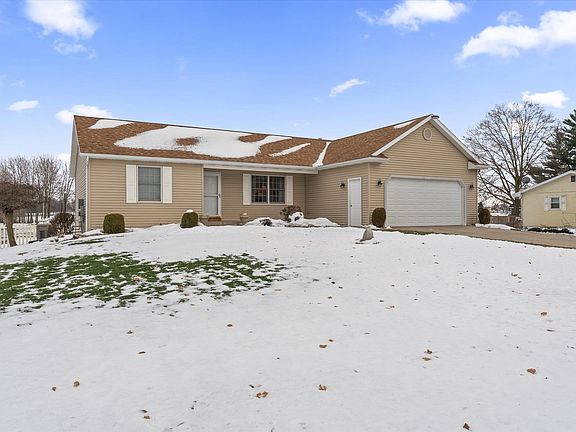 3rd image of 68426 County Road 23