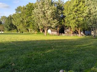 7541 Bel Ray Dr, Belton, MO 64012