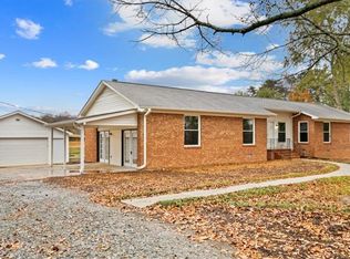 4415 Rehobeth Church Rd, Greensboro, NC 27406