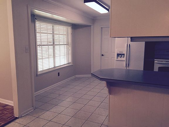 4th image of 206 Bellemont Dr