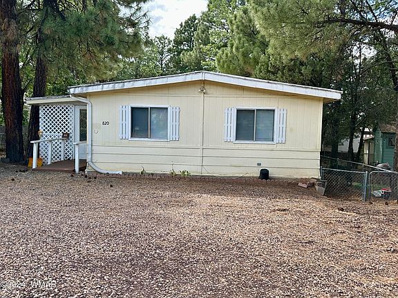 3rd image of 820 S 9th Dr