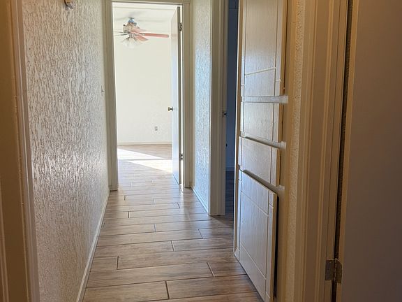 5th image of 656 Wandering Way