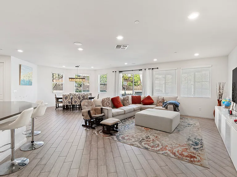 13049 Moonstone Pl — Photo 8