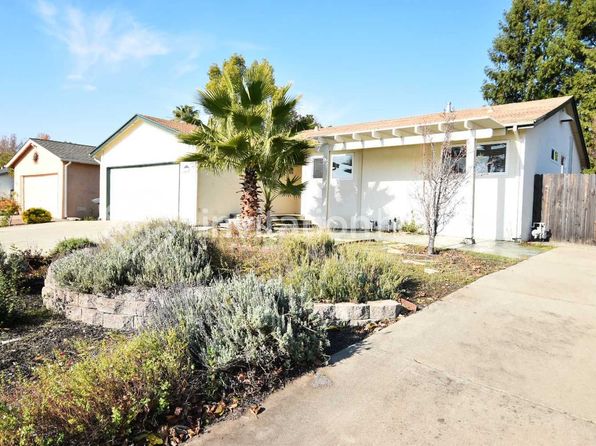 2215 N Cirby Way