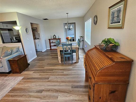 4th image of 301 ANDOVER PLACE S #175