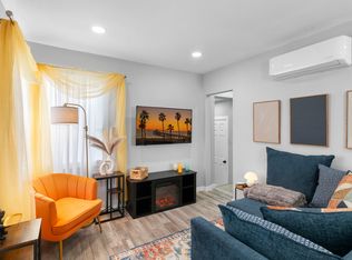 1760 W 38th St, Los Angeles, CA 90062