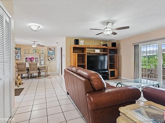 3rd image of 9310 SW 164th St