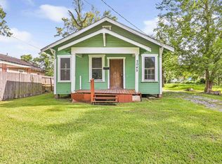 2045 Leight St, Beaumont, TX 77703