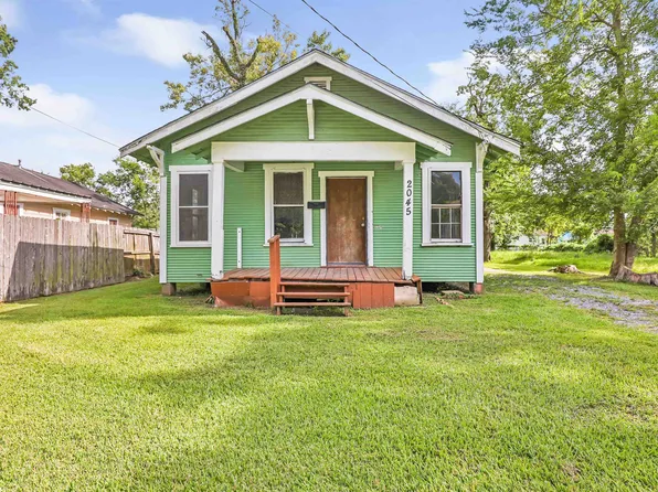 2045 Leight St, Beaumont, TX 77703