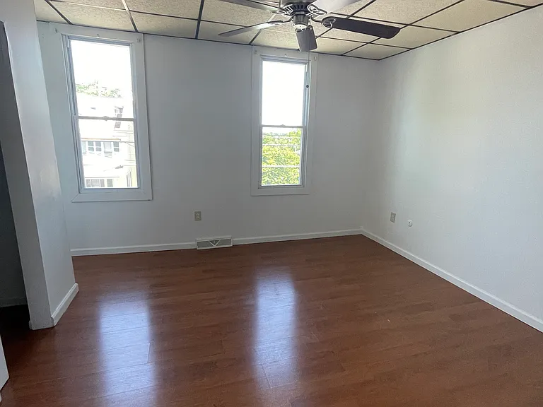 2310 N 1st Ave — Photo 5