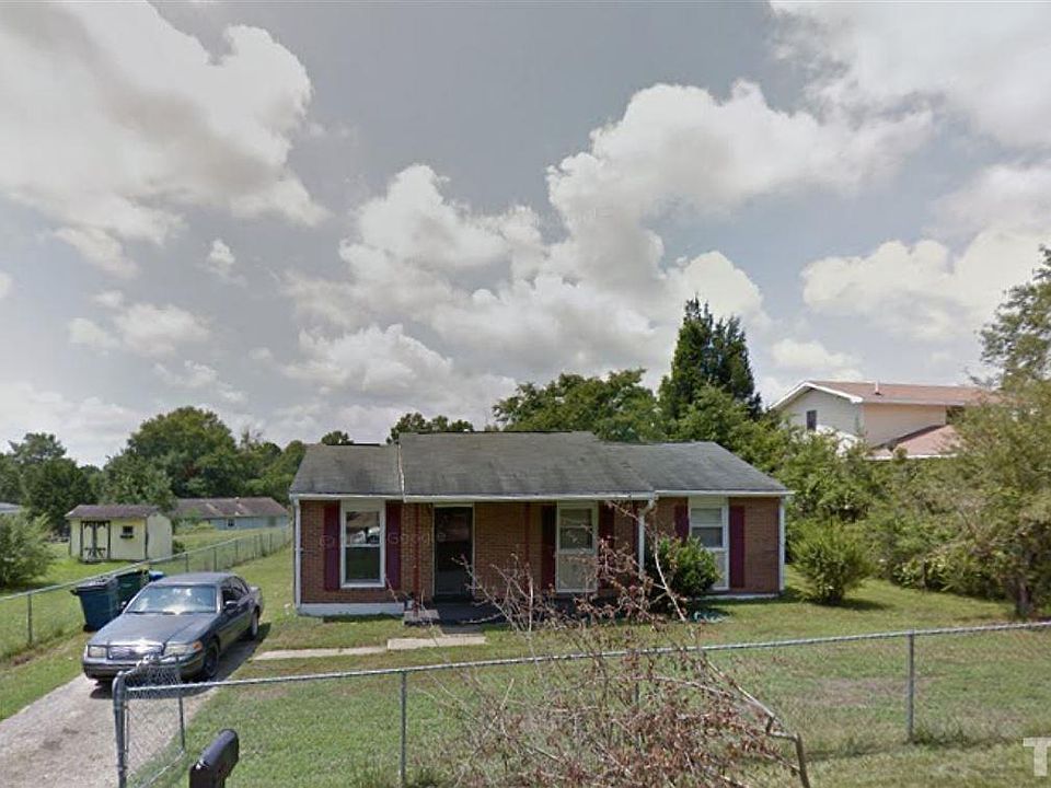 2nd image of 104 Cushman St
