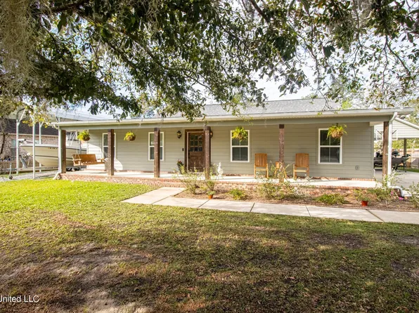 19689 Riverline Dr E, Saucier, MS 39574