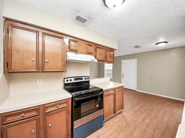 1006 Perry St #100 — Photo 22