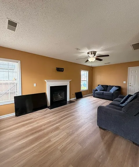 25 Willow Hurst Ct — Photo 12