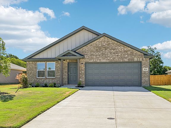 2nd image of 3026 River Birch Dr